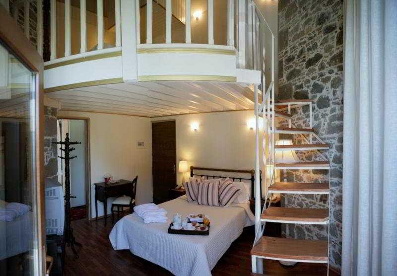 Отель Archontiko Mytilinis Lesbos Island Экстерьер фото